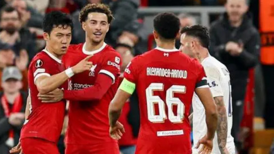 利物浦3战全胜，英超冠军争夺者状态火爆！