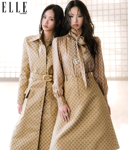 小S的两女儿拍杂志，女大十八变，越来越漂亮了。许雅钧还是命好，小的时候爸妈有钱养