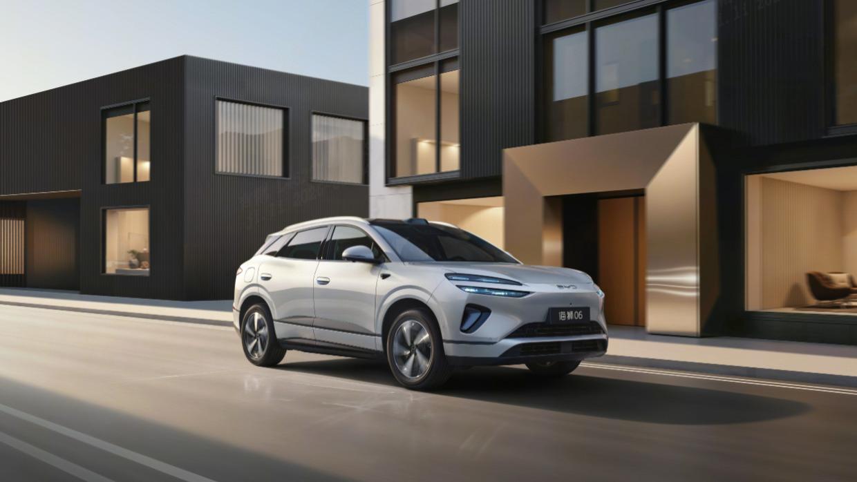 比亚迪海洋网再出牌！2026款海狮06EV、海豹07EV、海豹08狮力豹发领跑闪充时代