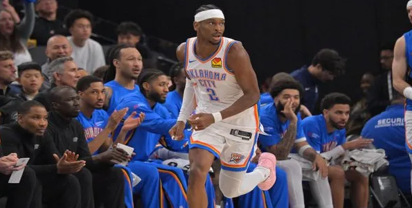 NBA季后赛，雷霆后卫亚历山大。谈到为季后赛做的身体准备，亚历山大说： "你只需