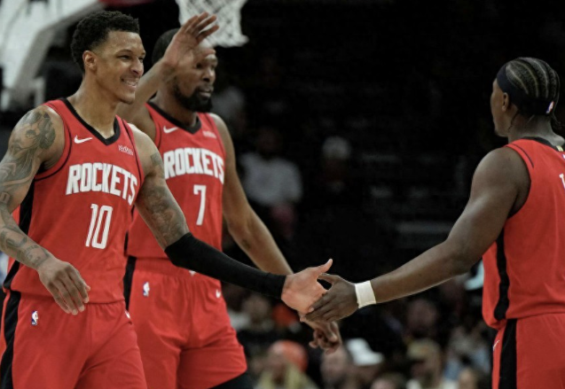 季后赛别太乐观，对方掌握两点就可以打爆我火

1包夹杜兰特，kd的破包夹能力一直