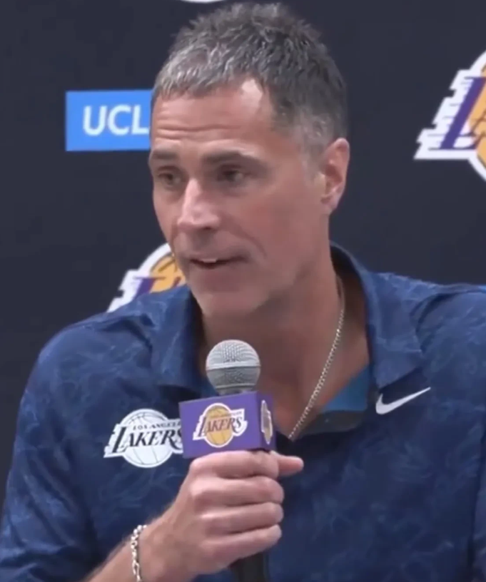 媒体人：湖人将是未来几年最惨的球队。

美媒SB的记者在谈到湖人未来可操作空间时