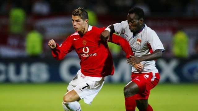 被穆里尼奥视为儿子的球员，为了穆帅放阿森纳鸽子，却耽误了温格