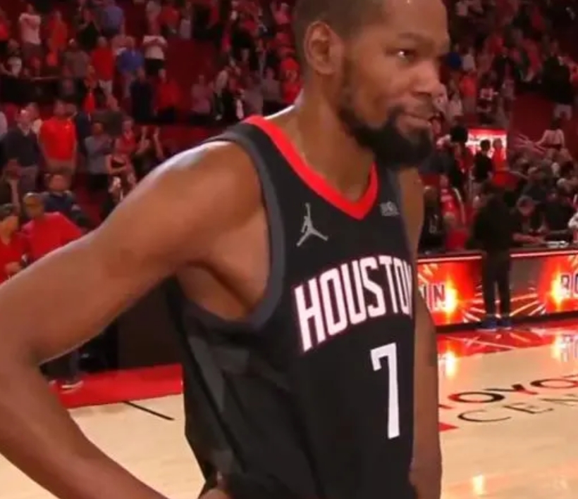 火箭，不是天天都有绝杀
当杜兰特又来到5秒接球，火迷又是热血沸腾，心提到嗓子眼，