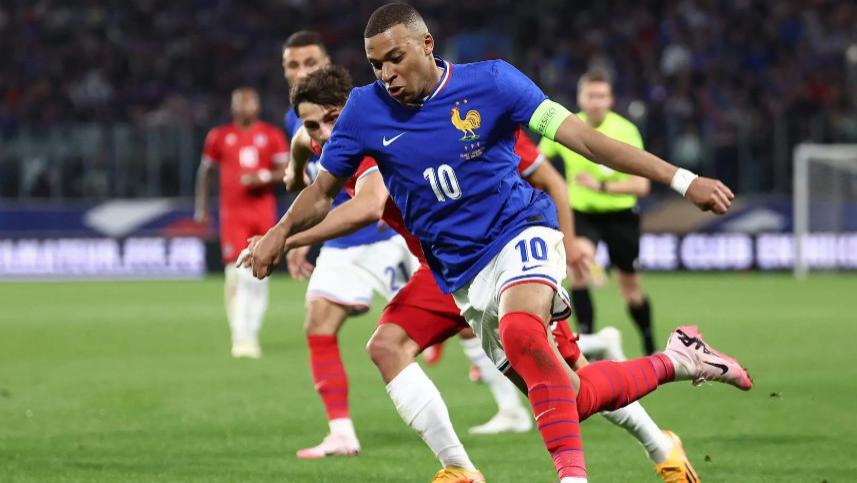 巴西法国对决！FIFA双雄正面硬刚