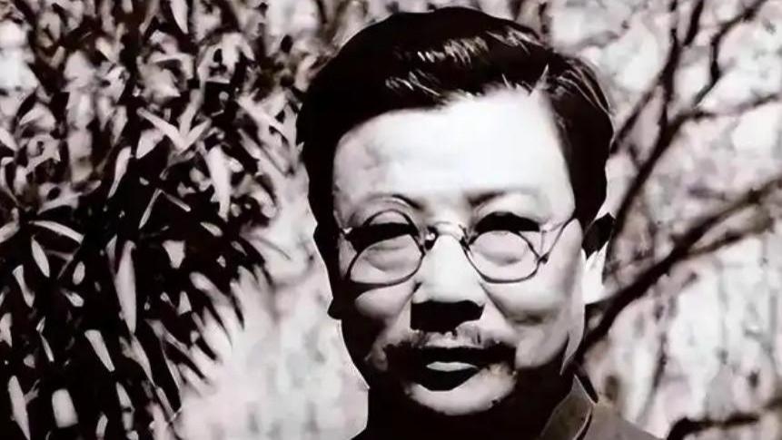 张国焘夺权失败后妄图叛党，李克农曾四度进行拦截