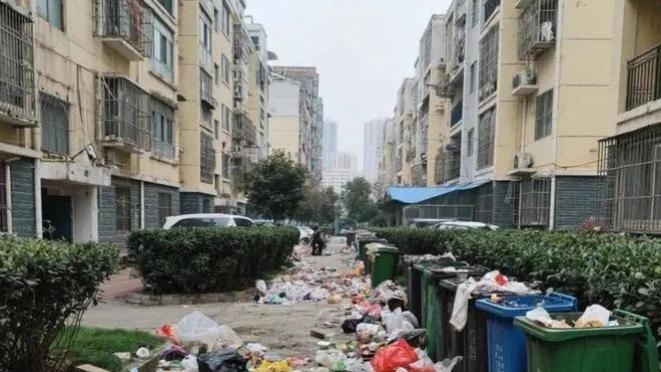 从“赶不走”到“主动走”，物业正在逃离小区，退场潮要来了吗？