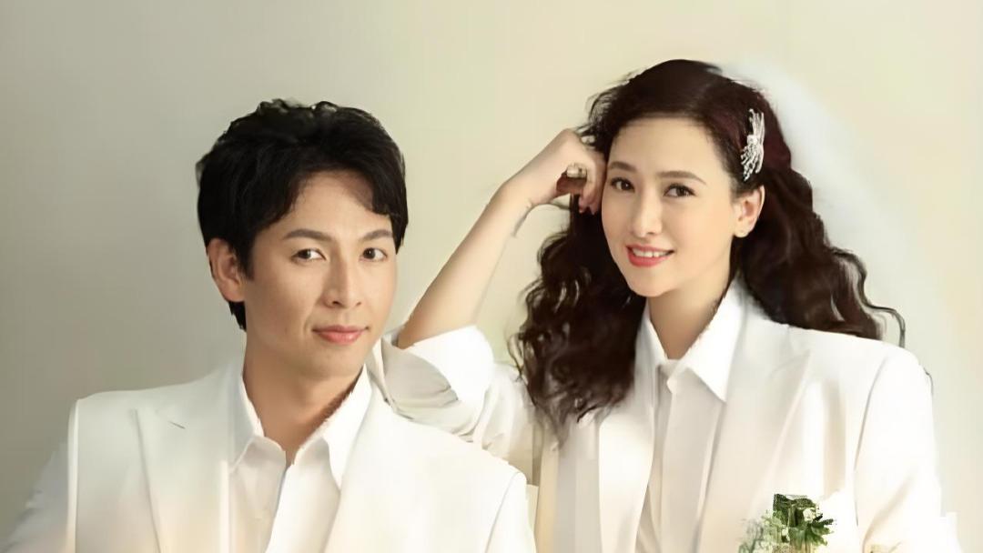 57岁翁虹近况曝光！二婚嫁给健身教练，如今19岁女儿比她还漂亮