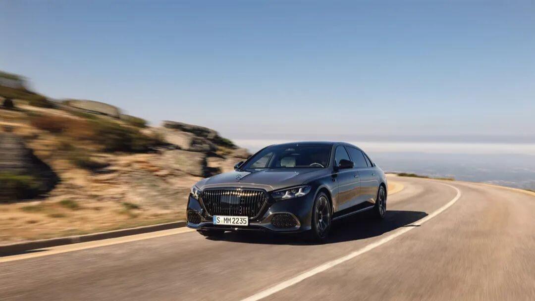 新一代梅赛德斯-迈巴赫S级轿车全球首秀