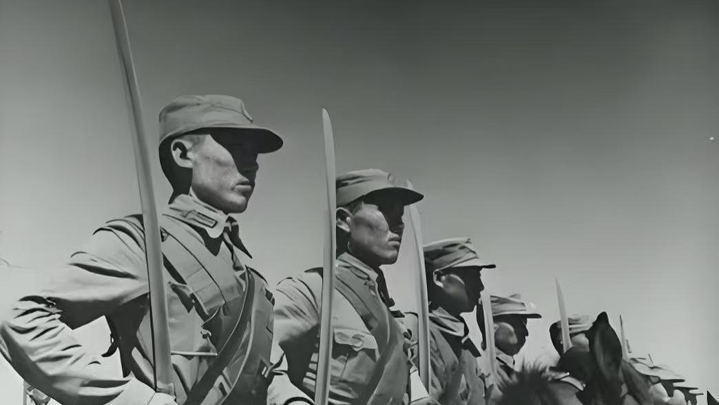 国民党王牌主力整编74师，为什么只用了三天的时间，就被全歼