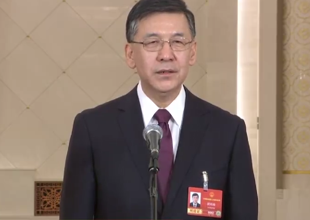 中国芯片攻关新突破，人形机器人太惊艳