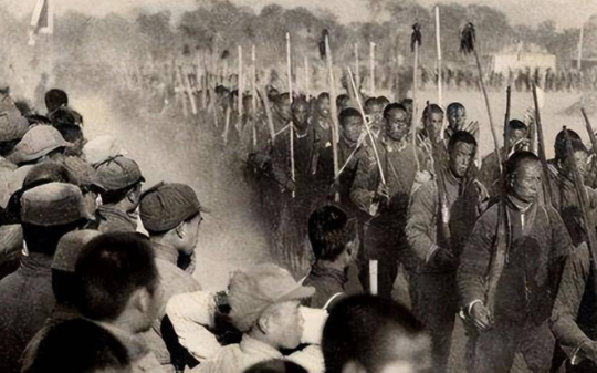 八路军历史上最为惨烈的一次战役，五万将士鏖战后仅剩三千余人，两位副司令同场英勇牺牲，但我们最终胜利了