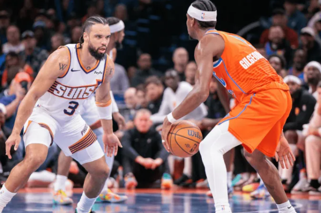 NBA季后赛，雷霆119-84主场大胜太阳。
赛后，雷霆球员谢伊-吉尔杰斯-亚历