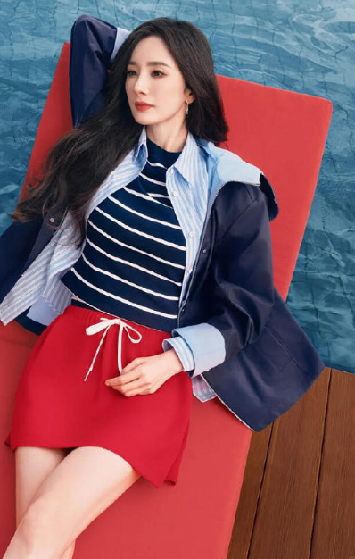 是初遇时的悸动，是一次又一次的心动