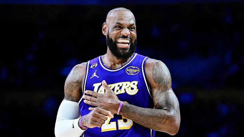 从20岁20天到41岁45天，生涯首三双到联盟最老三双，老詹用了21年