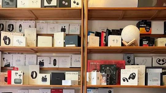 2026入耳式蓝牙耳机怎么选？歌奈、倍思、漫步者、Beats、小米【各价位段的蓝牙耳机测评】