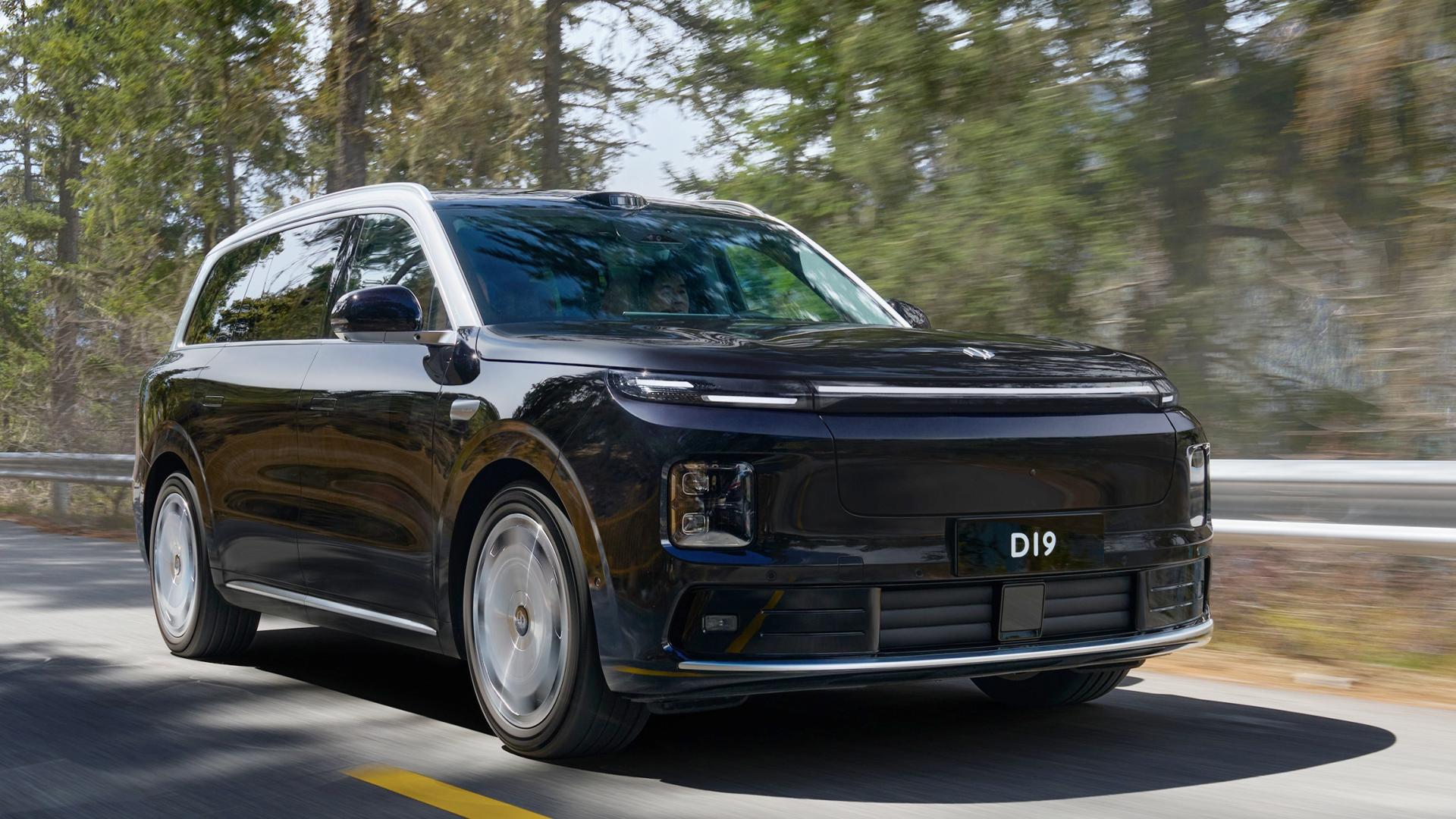 零跑D19正式上市，大型旗舰SUV性能拉满，21.98万的价格太香了！