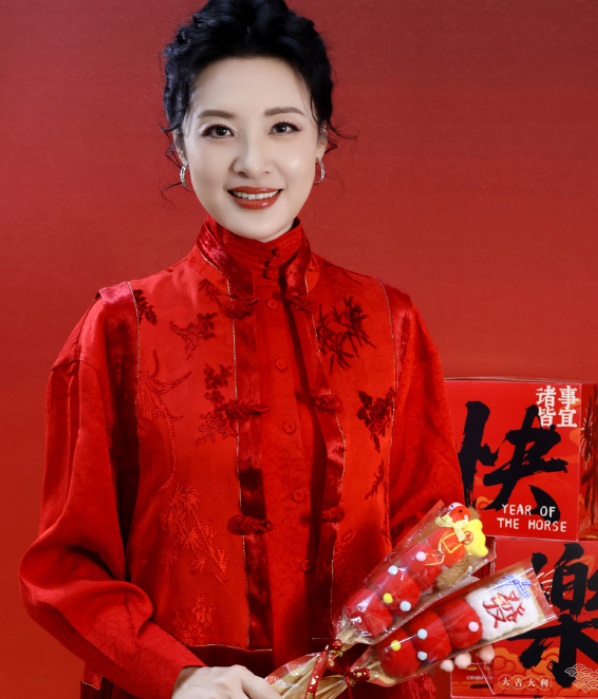 周涛的新春照，优雅永不过时！