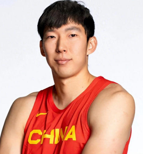下赛季国内班底不会有大的改变，虽然周琦已经不在巅峰，但只要保持今年的状态，提升罚