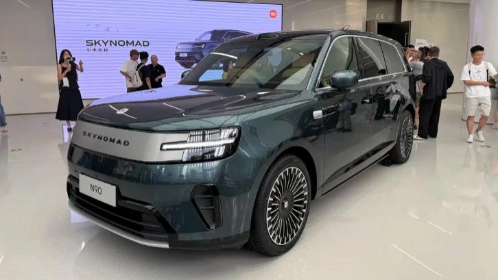 搭载昆仑架构，纯电续航464km，小米澎程N90预售，这谁受得了？