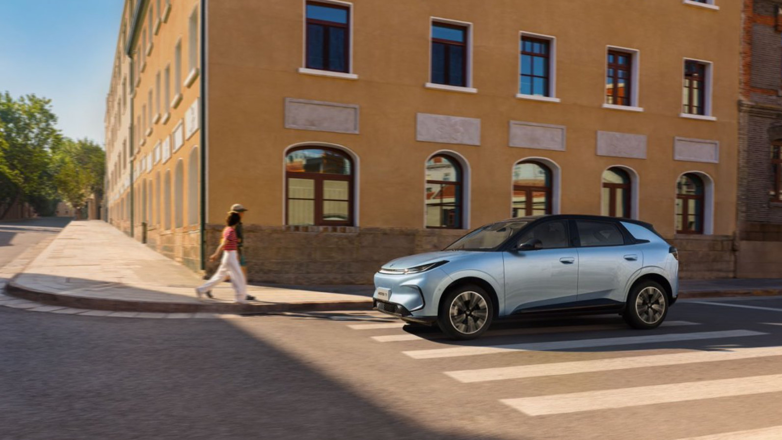 告别选择困难，10万内家用纯电SUV，极狐T1就是最优答案