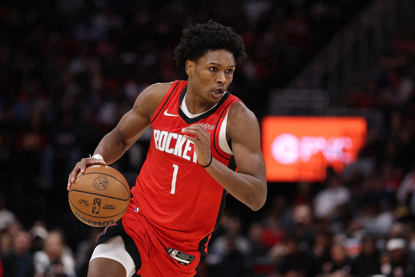 阿门助攻数联盟前35，火箭队也是出申京第二多的，为何这么不受待见？