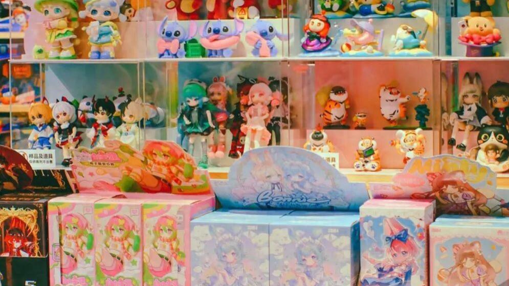 一年过去，潮玩行业没能等来「第二个Labubu」