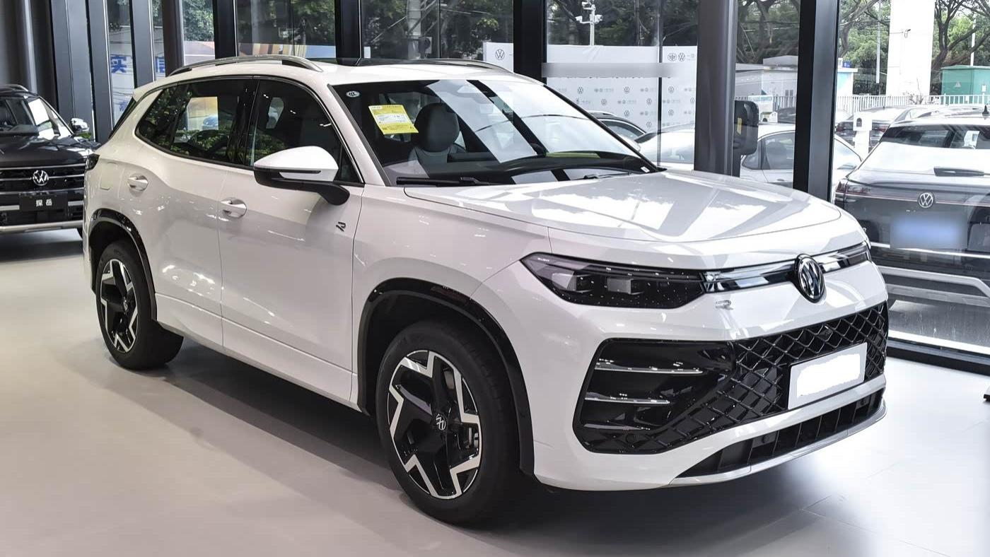 全新大众插混中型SUV预售17.49万起，外观动感，综合续航超1400Km