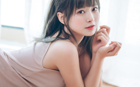 车祸瞬间，妻子扑向竹马的传家宝手镯：“他的抑郁症比你命重要”我签下截肢同意书