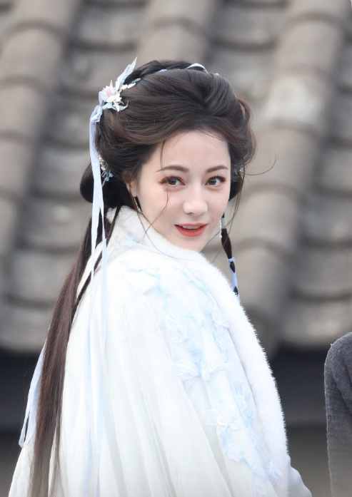 幸福就是我可以在大街小巷都能看见你的身影