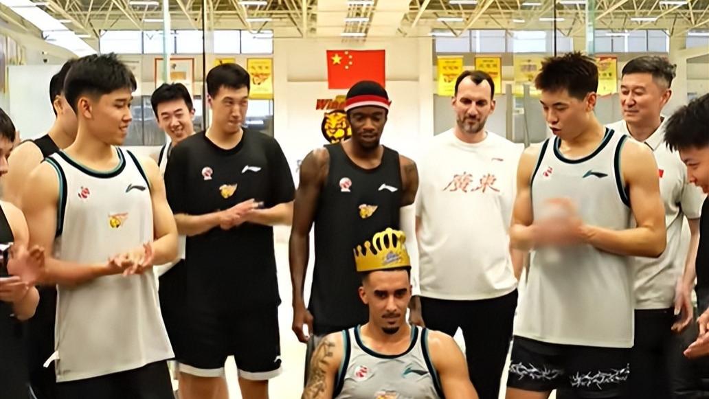 为何朱芳雨急于引进大外原因找到！