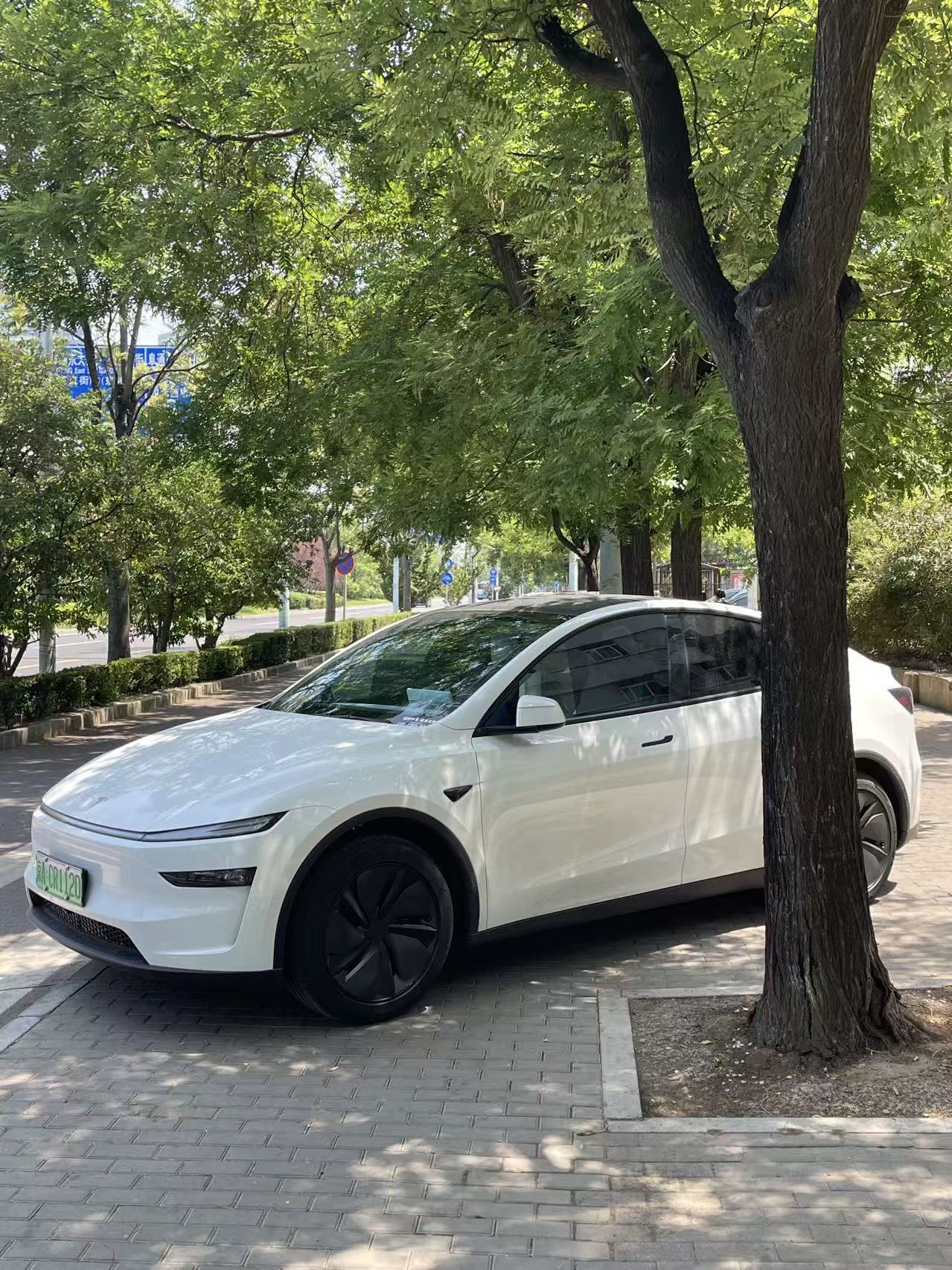 今天是特斯拉Model Y发布7周年