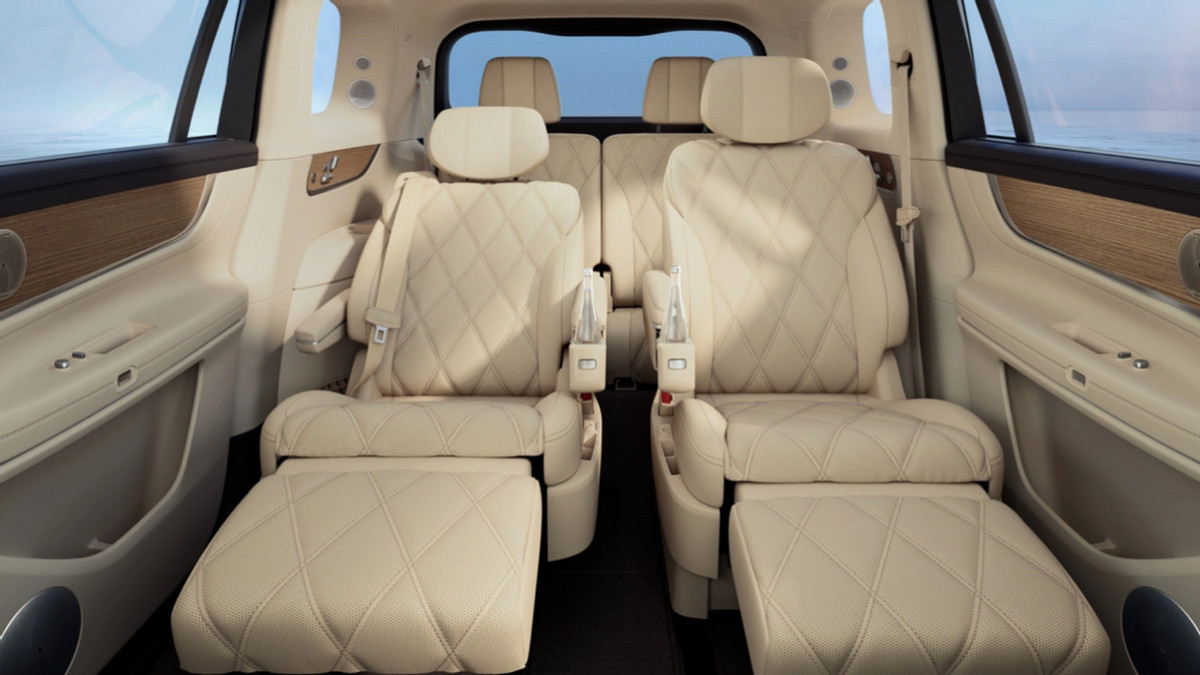 三大全尺寸旗舰SUV横评，谁更受家用车青睐