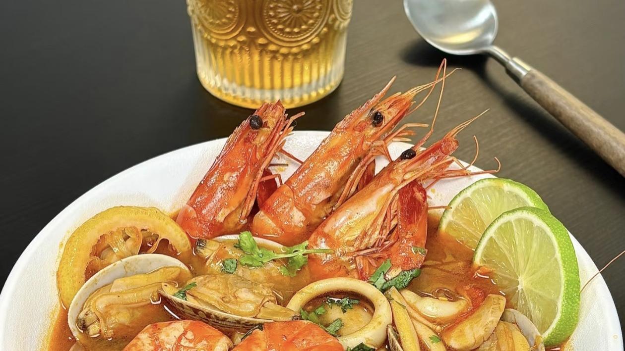 一口入魂！在家复刻餐厅级椰香冬阴功汤.