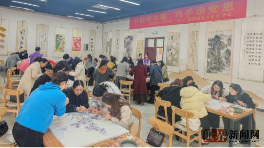 全国三八红旗集体宣汉职专隆重庆祝“三八”国际妇女节