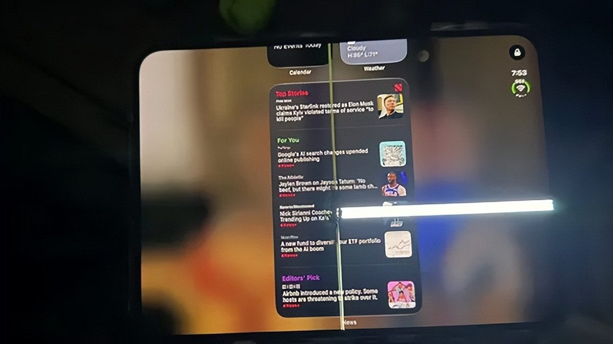 iPhone Duo 内屏出现开裂亮线？苹果回应：可免费换机