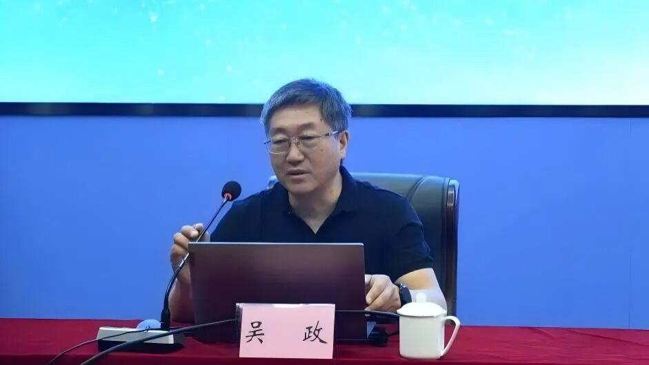 南京图书馆原副馆长吴政被查：北大才子的“双面人生”落幕