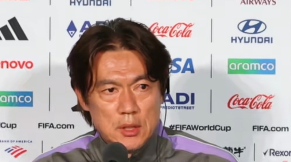 非常不满意！韩国主帅赛后这样评价球队表现:

“不得不说，我们的防守体系出现了很
