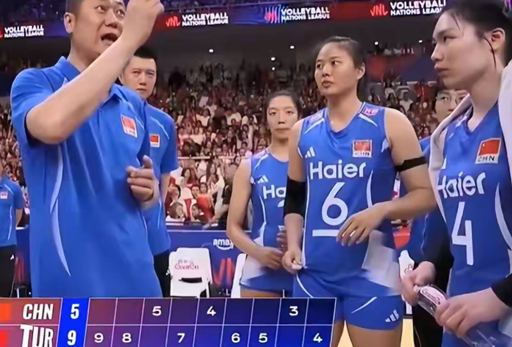 女排2：3惜败土耳其，虽败犹荣！输在三点：
1、主攻位置缺少一锤定音的能力。
庄