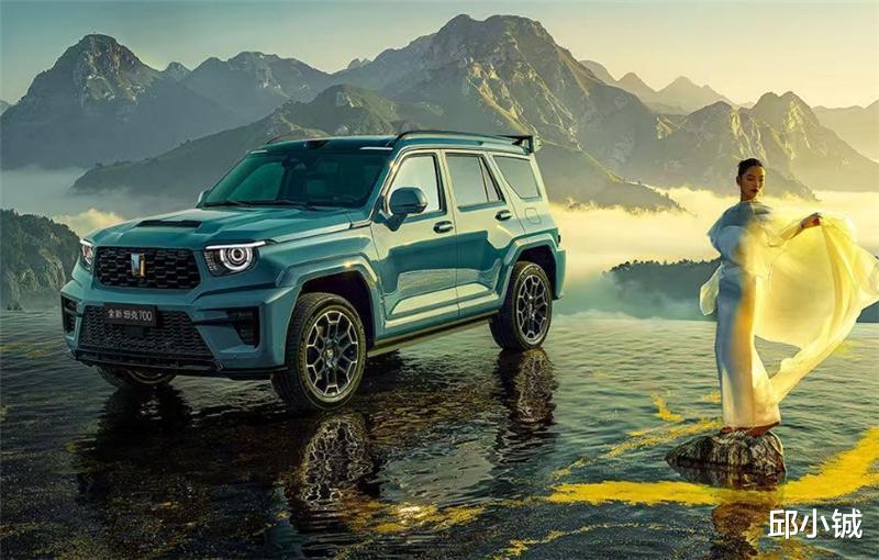 方盒子也有大尾翼？全新坦克700把国潮玩出花了