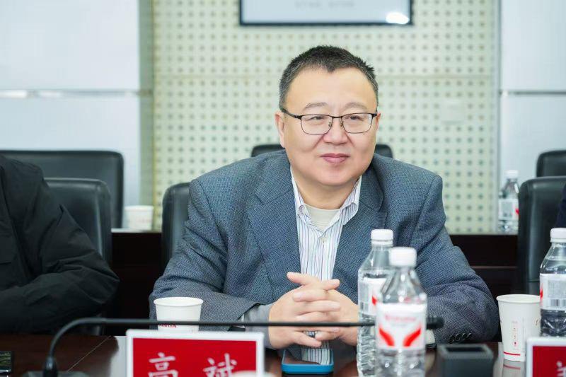 观点｜车企应谨慎宣传与华为合作， 未雨绸缪流量反噬