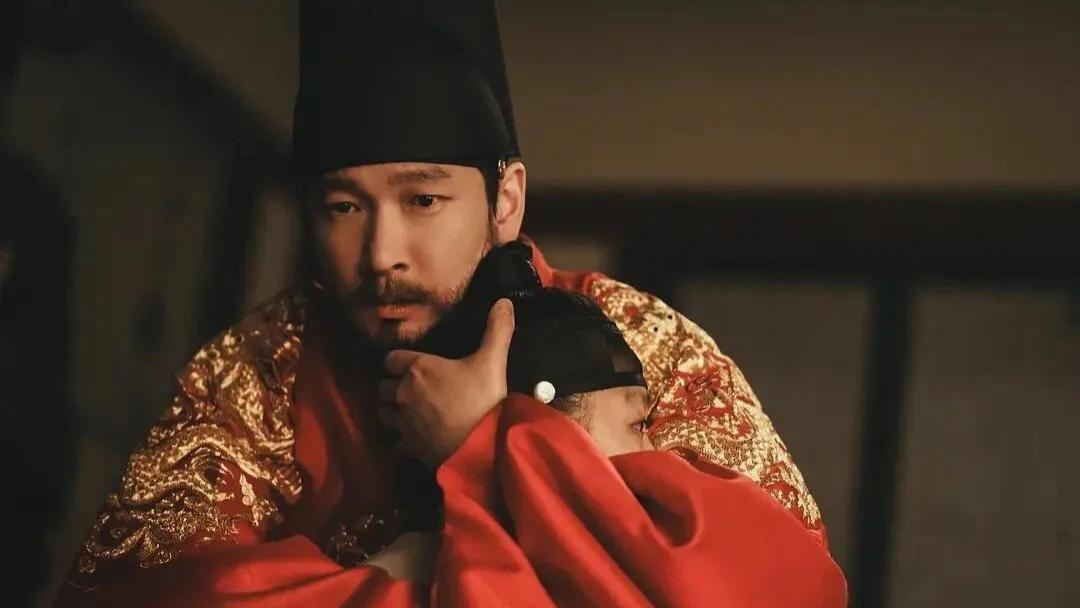 曹承佑演技盛宴！Netflix《鬼谜东宫》：王权悲剧下“活着的恶鬼”