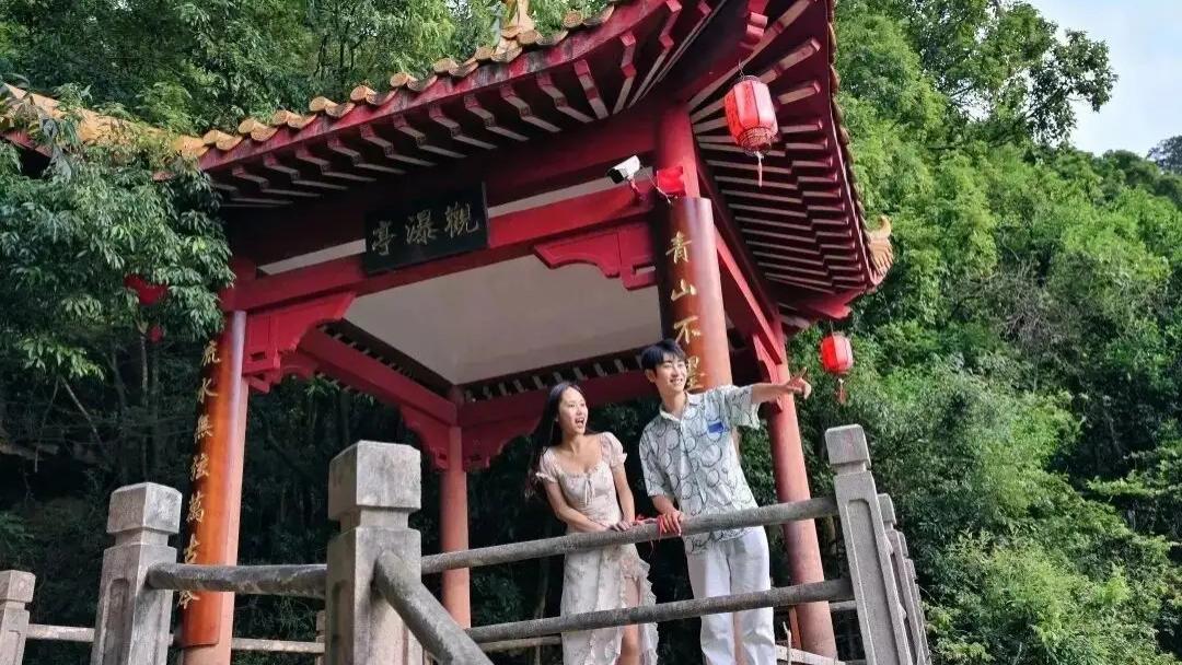 广东顶流纳凉胜地，东莞观音山22℃天然空调，避暑出片两不误