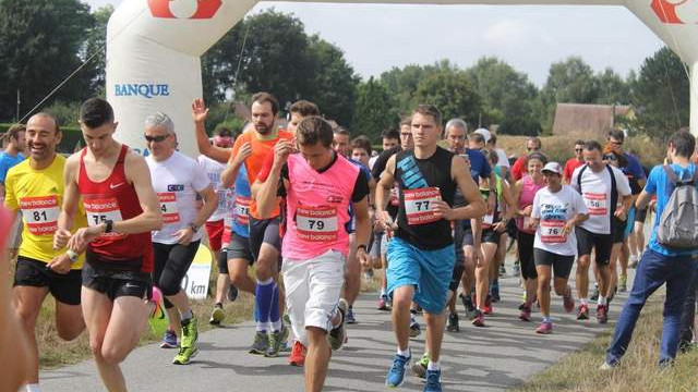 什么样的耳机适合跑马戴？精选十款2026热门骨传导耳机