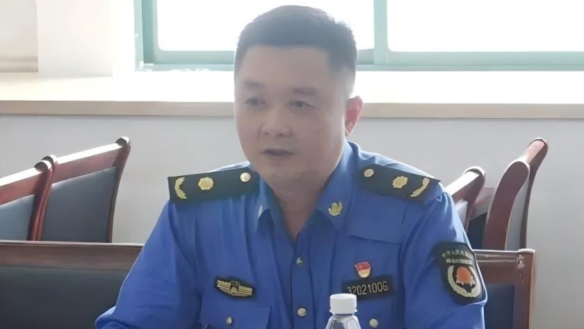 深耕城管系统多年的干部李爱军被查，梁溪反腐持续深化
