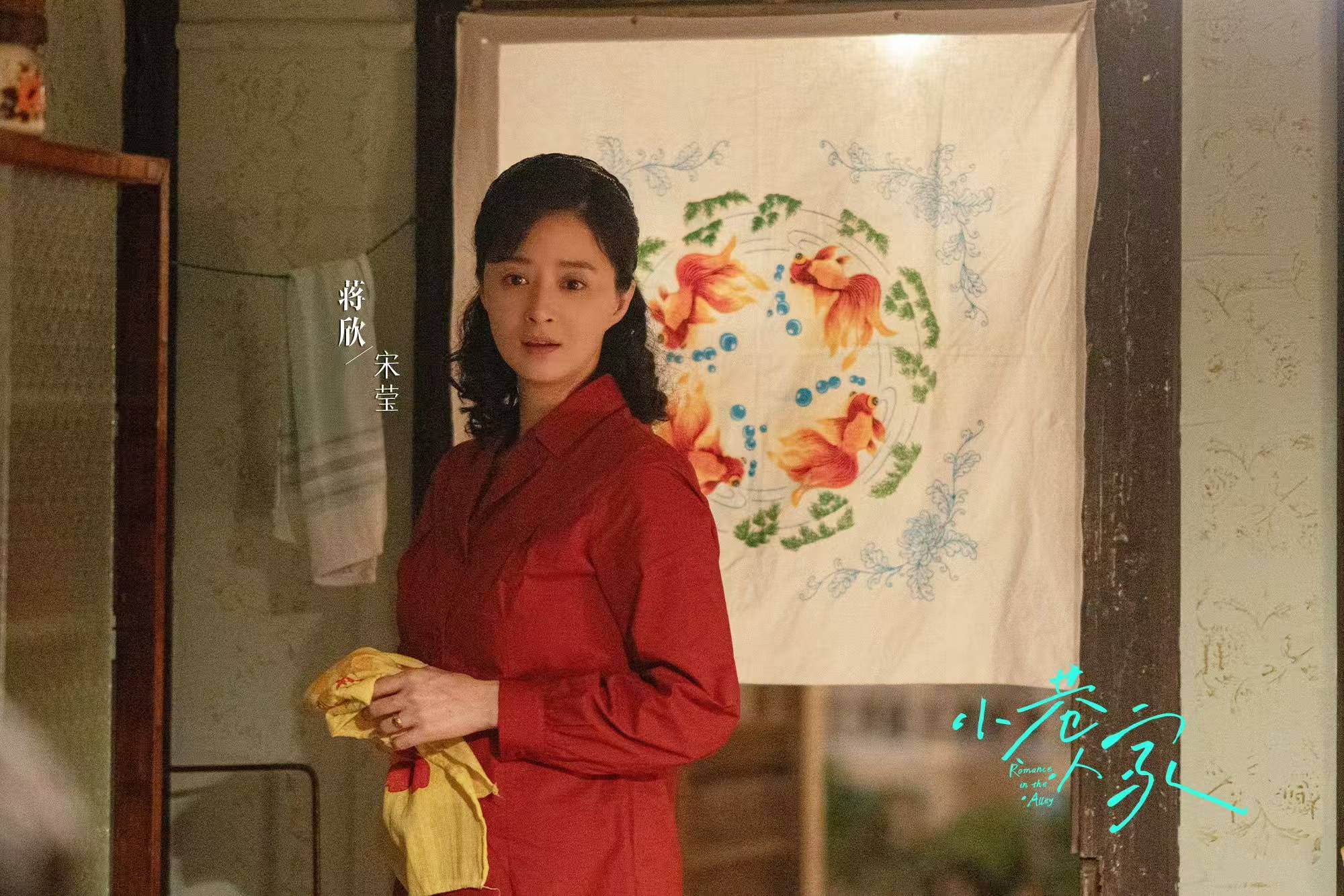 带着孩子不肯再生，她单身十年：一对比以前，现在简直在天上