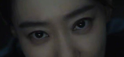 那些早年不被看好的时光，与贾玲在喜剧舞台上的相互扶持，以及最终在电影里被看见的绽