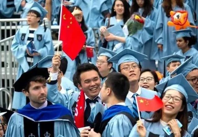 比芯片断供更可怕！中国物理博士尹志尧公开指出：“在半导体领域我们和欧美国家的差距