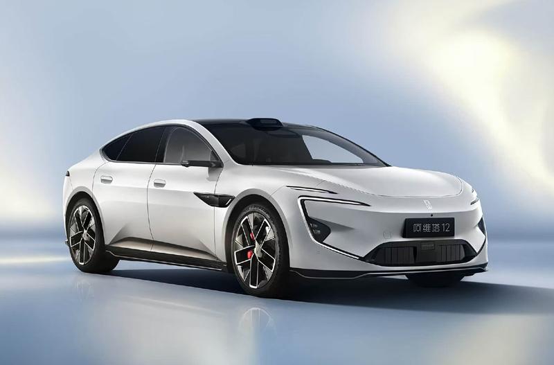 73天极速换代引争议，阿维塔12老车主维权提出三大诉求