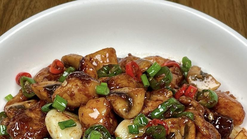 蒜香口蘑鸡：厨房里的"鲜"气魔法